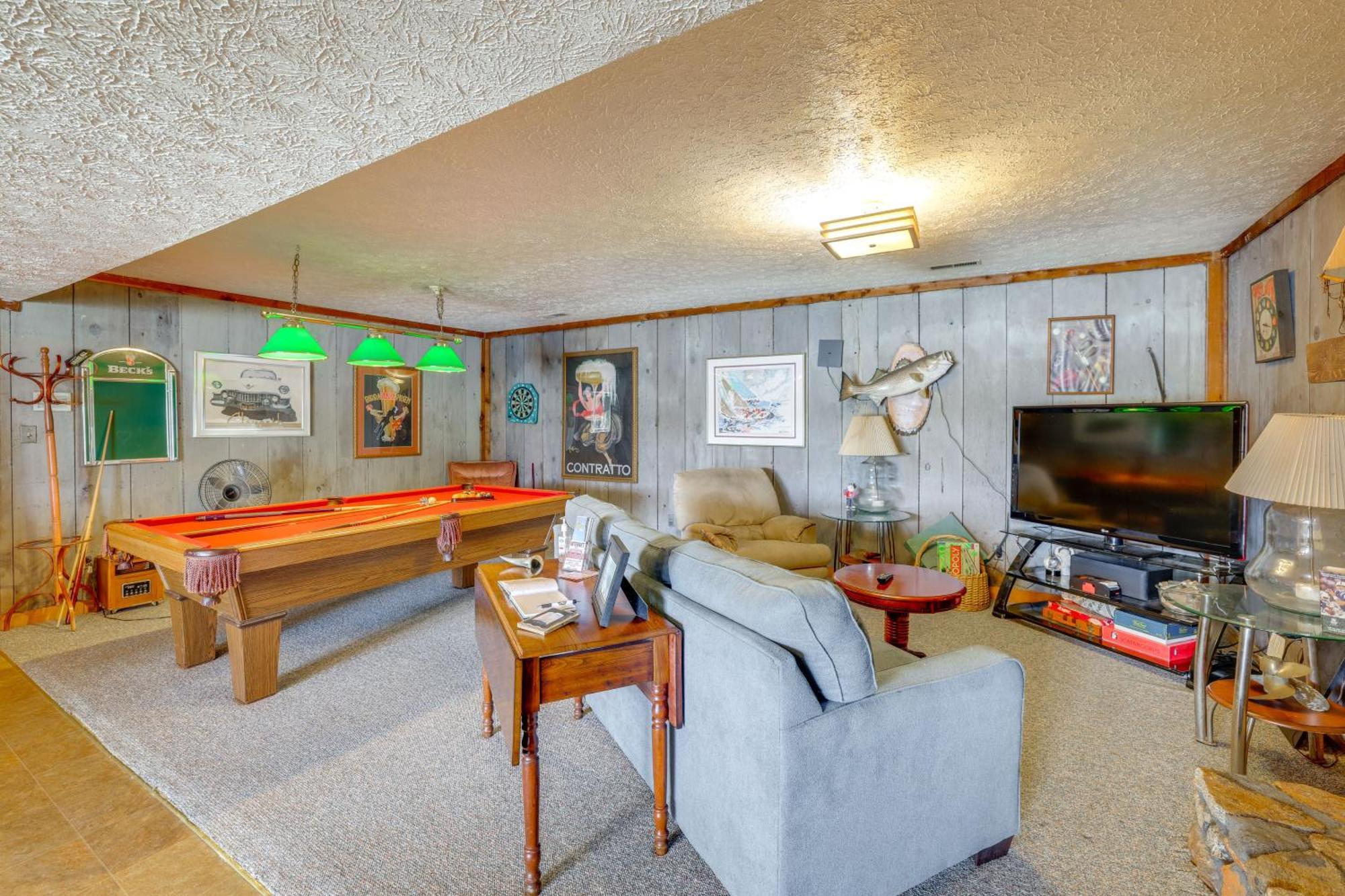 Smith Mountain Lake Retreat With Private Beach! Huddleston Εξωτερικό φωτογραφία